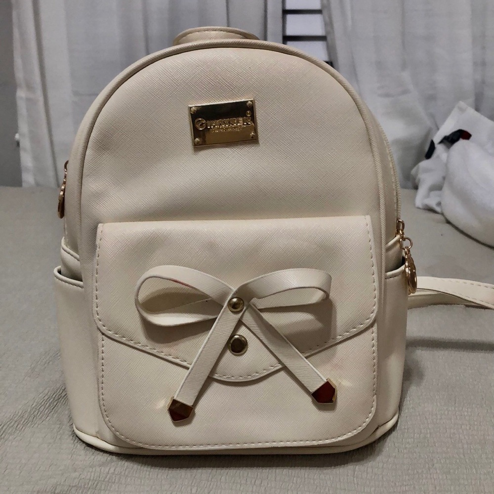 mini backpack, cream, new